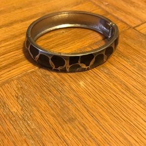 Women’s bracelet